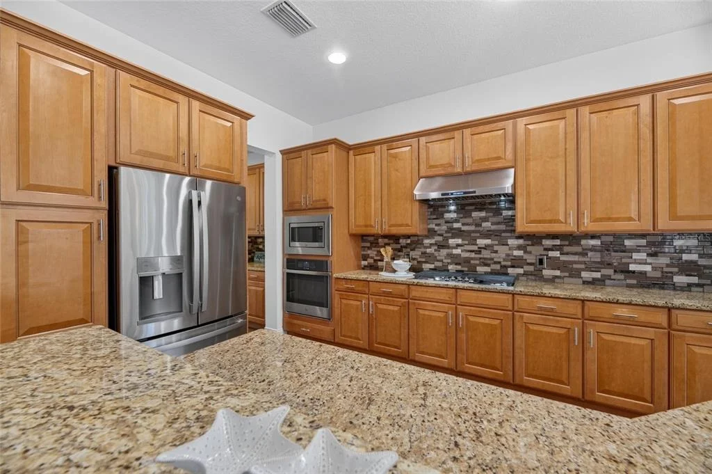 Photo of 824 ISLEBAY DRIVE