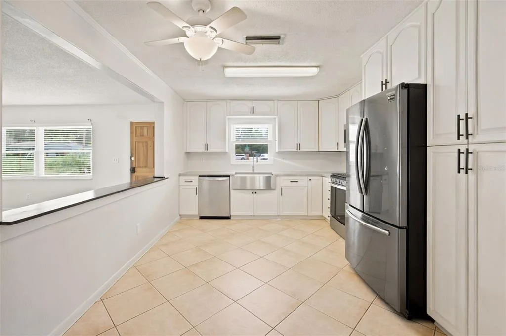 Photo of 3807 SE 8TH STREET