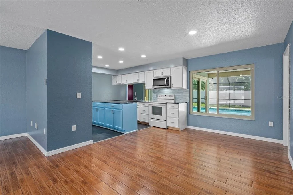 Photo of 7376 SKYLARK DRIVE