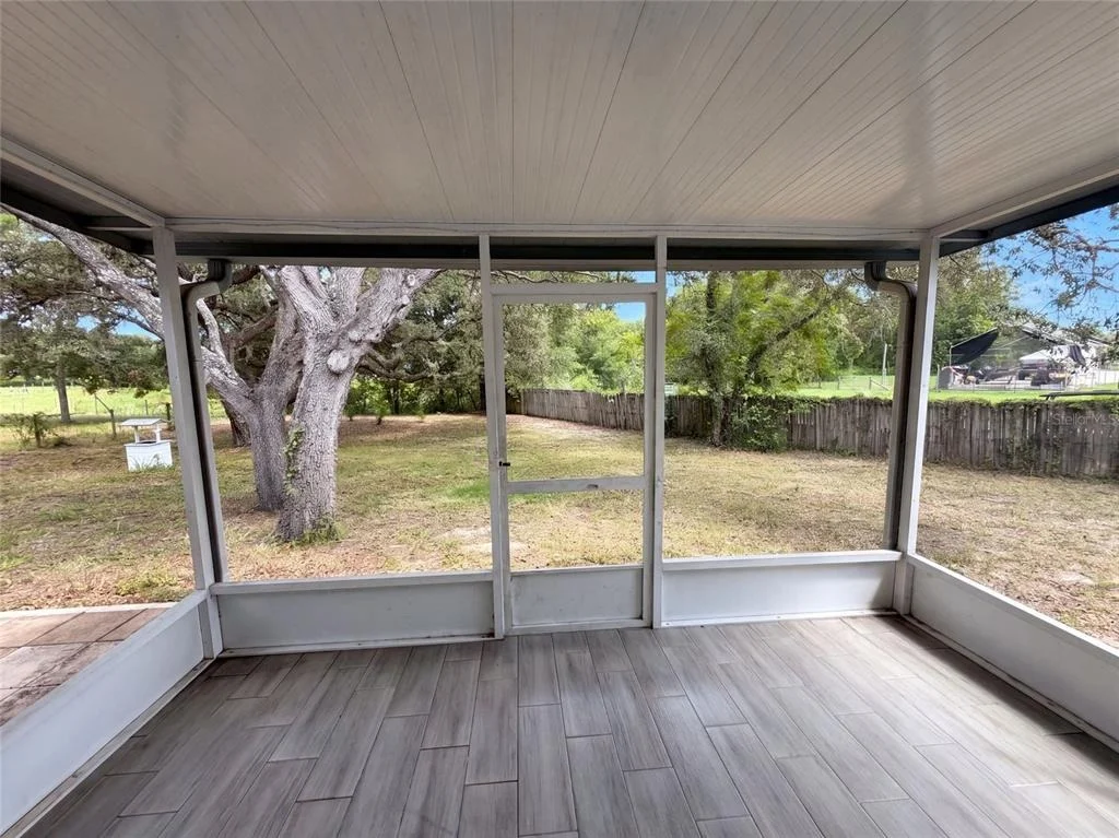 Photo of 8165 RIDGE ROAD