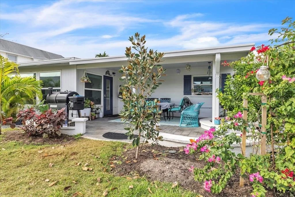 Photo of 904 INLET CIRCLE