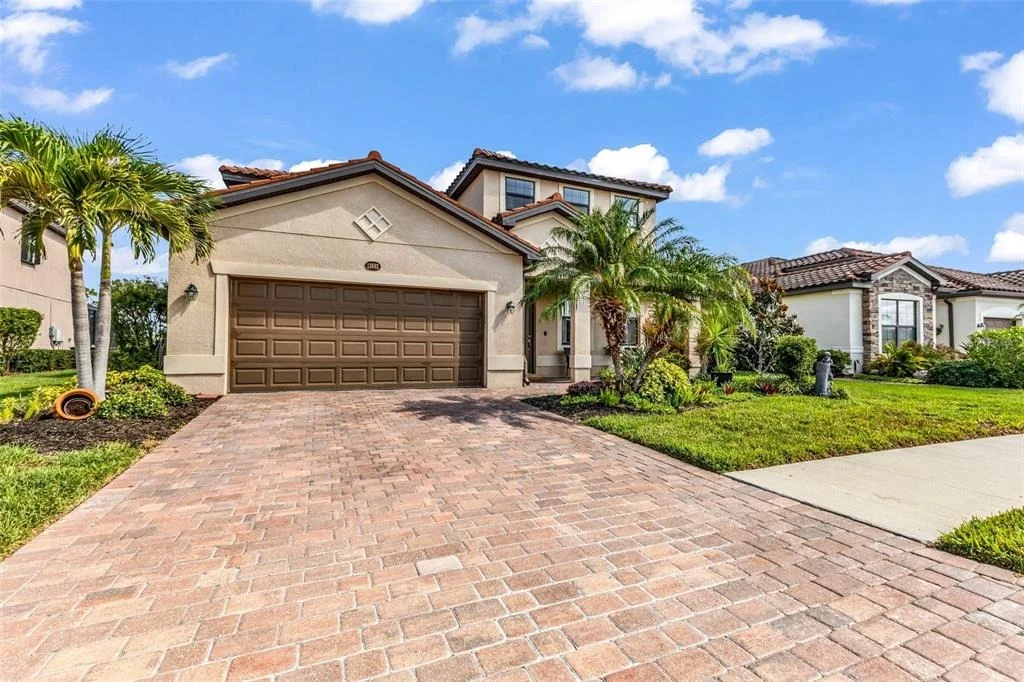 Photo of 13682 VANCANZA DRIVE