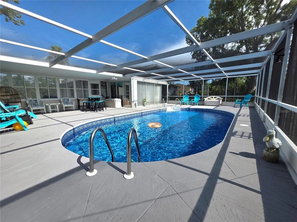 Photo of 9040 BAY DRIVE