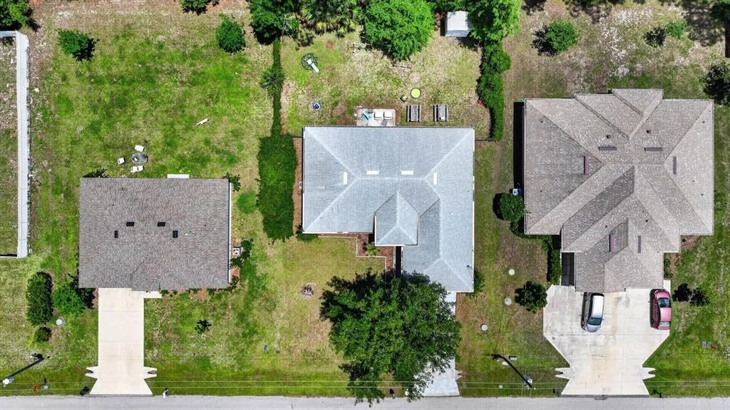 Photo of 16 REGENCY DRIVE