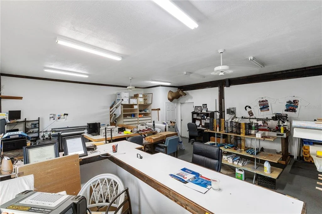 Photo of 15058 BALM ROAD