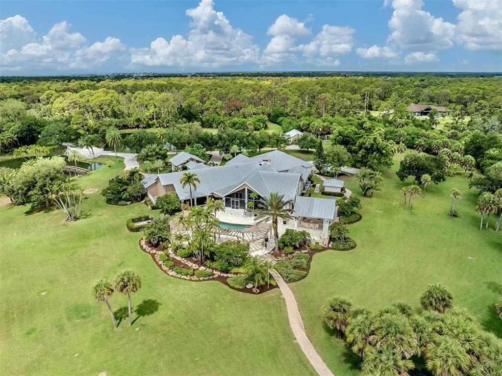 Photo of 630 N RIVER ROAD