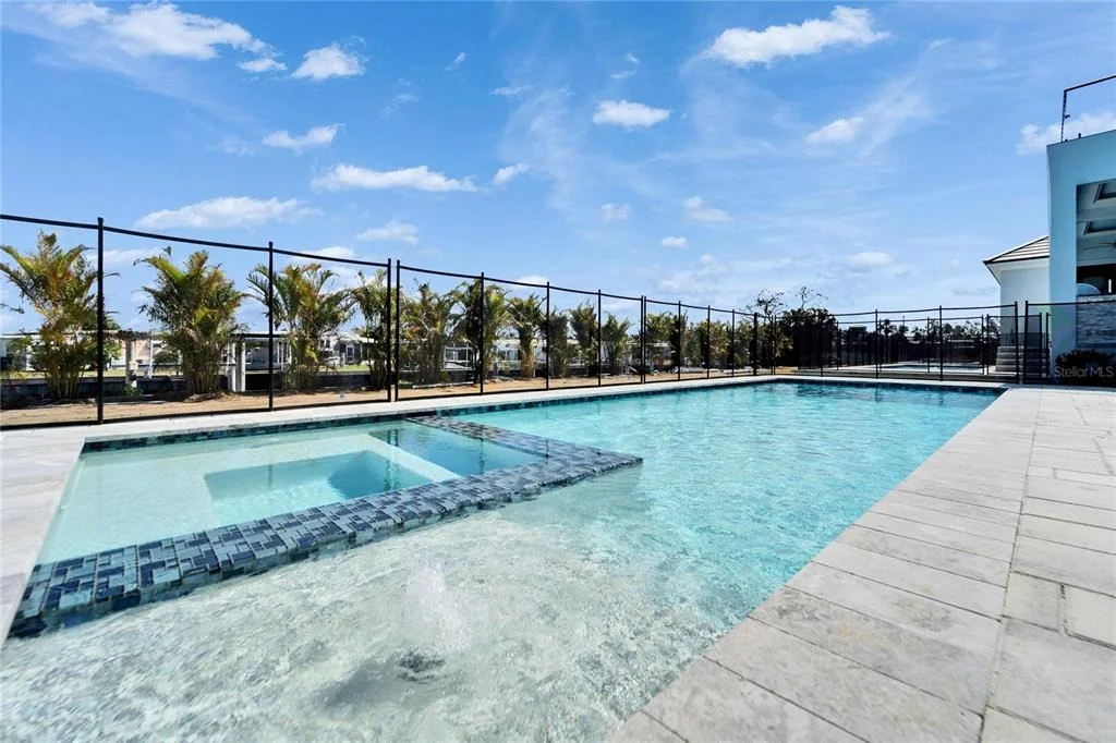 Photo of 6536 SIMONE SHORES CIRCLE