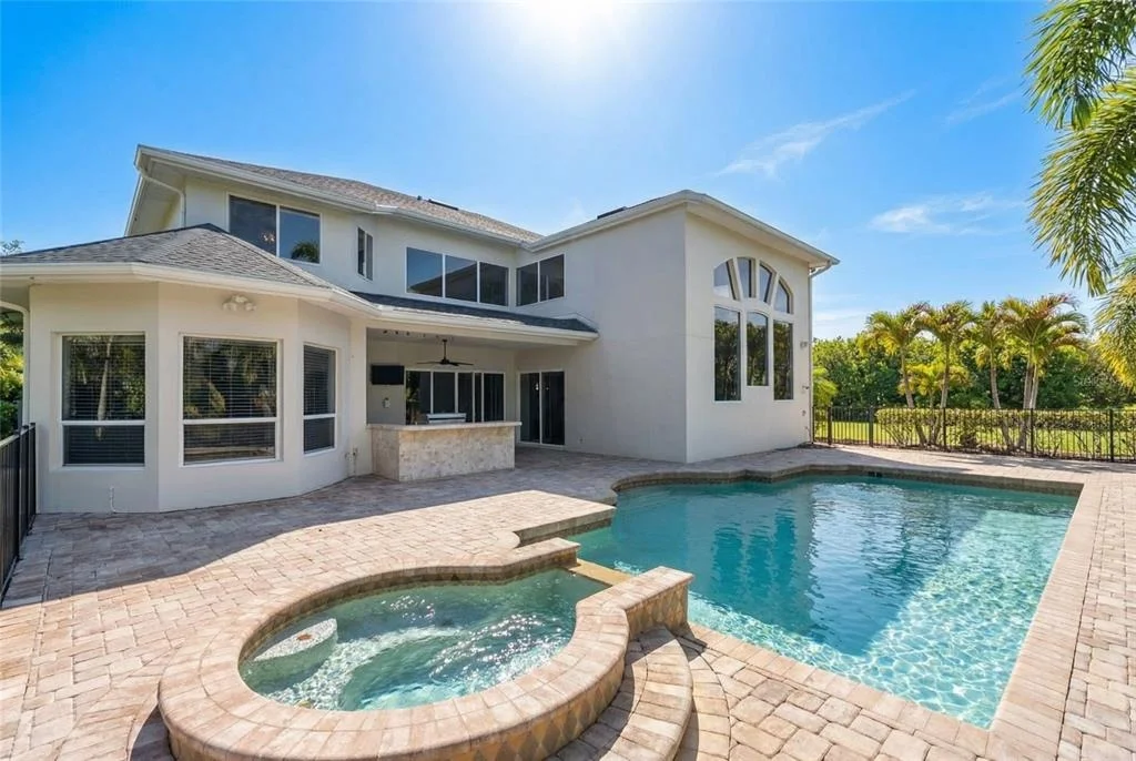 Photo of 6911 RIVERSEDGE STREET CIRCLE