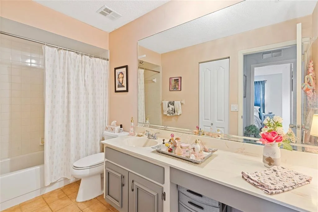 Photo of 2220 MARSHALL DRIVE