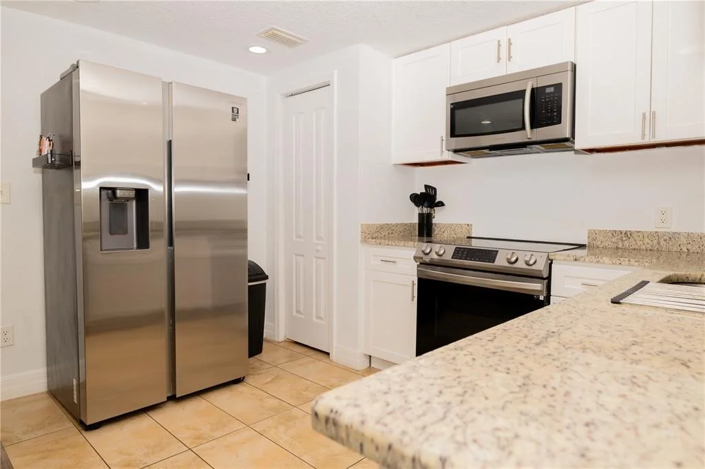 Photo of 39736 MEADOWOOD LOOP