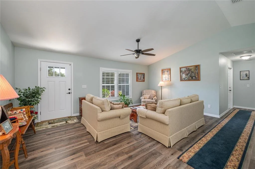 Photo of 233 OXBOW DRIVE