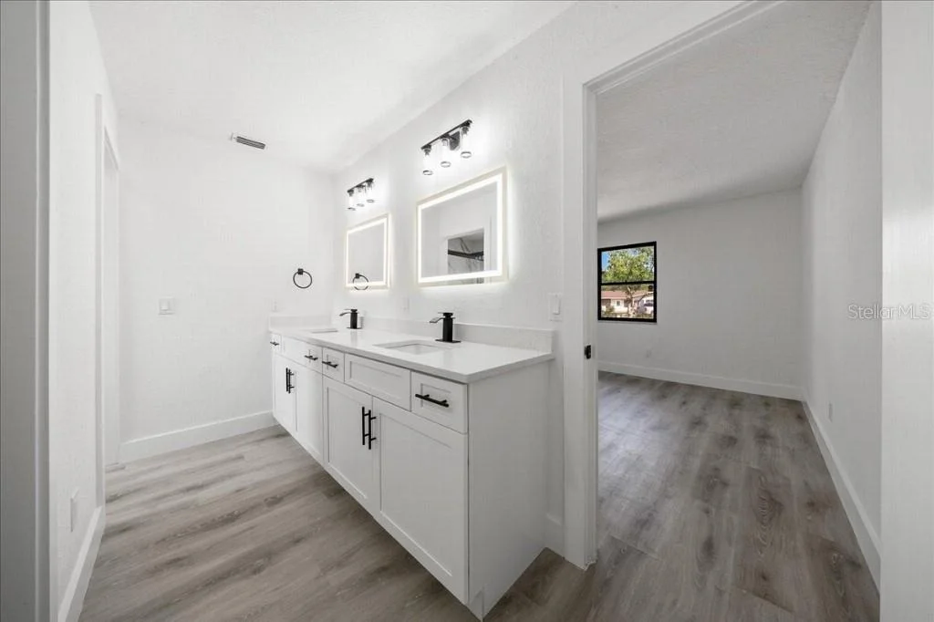 Photo of 59 SILVER PLACE