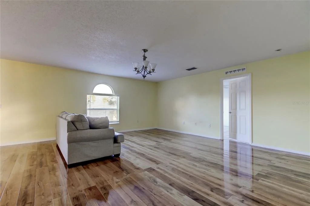 Photo of 11309 OUTRIGGER AVENUE