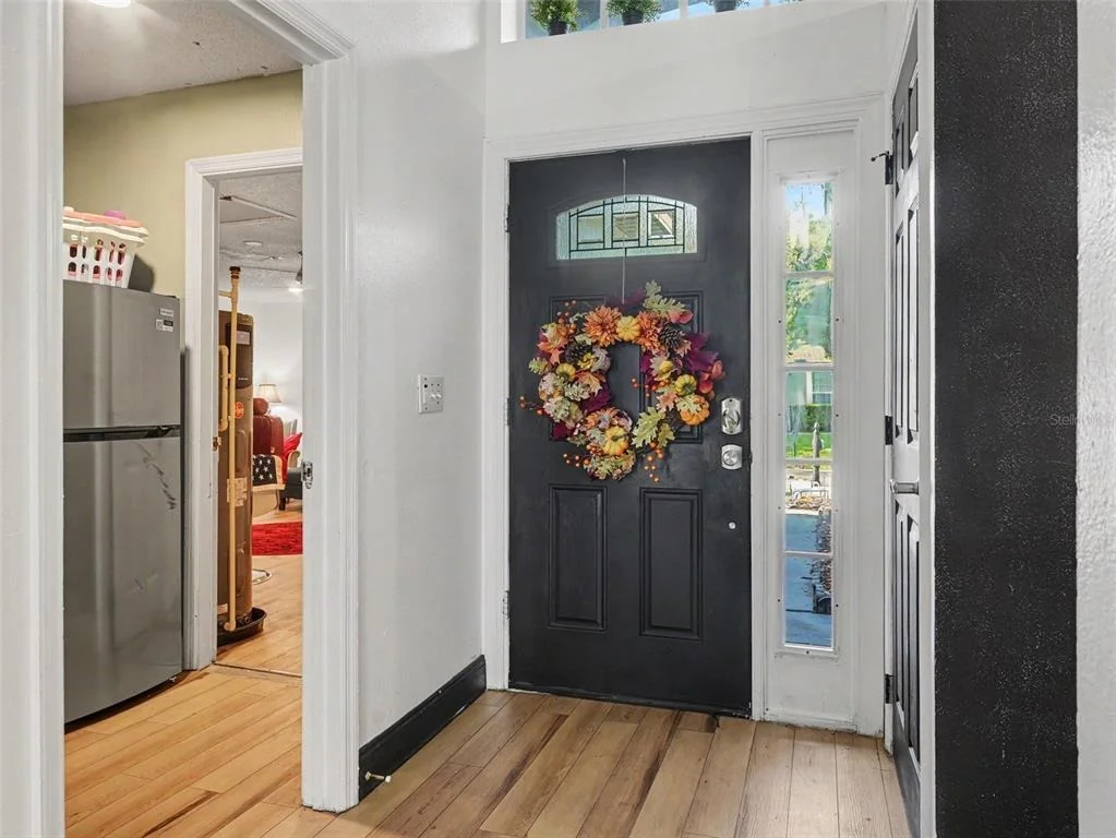 Photo of 550 BUCKINGHAM CIRCLE