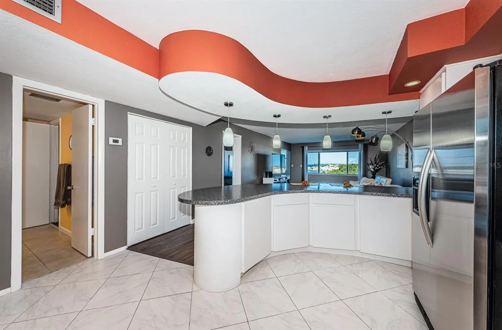 Photo of Unit 604 at 4725 COVE CIRCLE