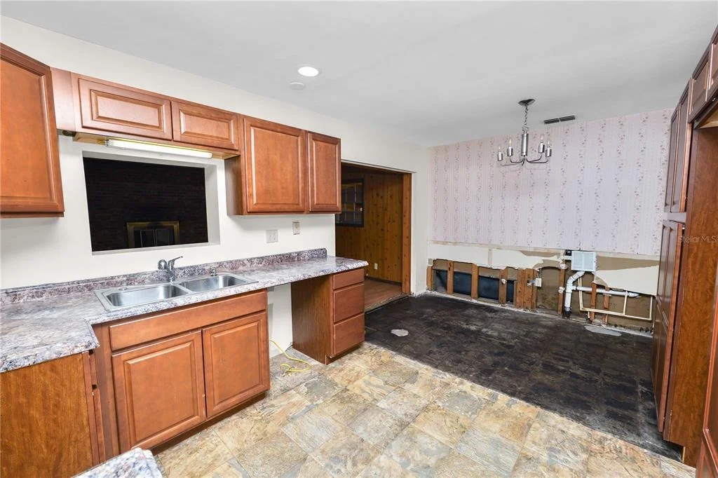 Photo of 760 MANOR DRIVE