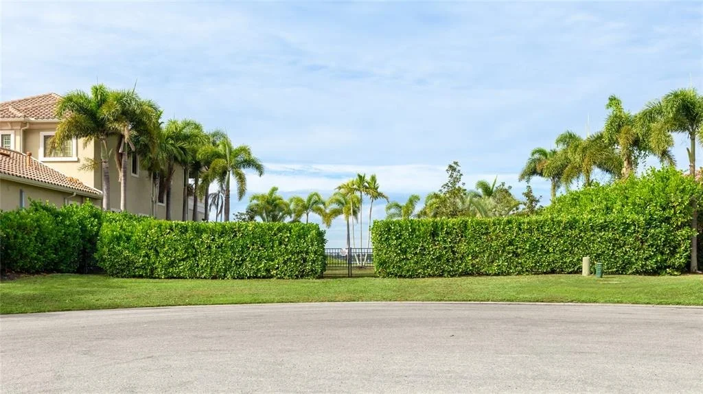 Photo of 4223 HAWK ISLAND DRIVE