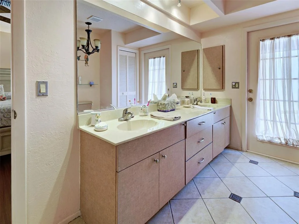 Photo of 20 IDLE SANDS DRIVE
