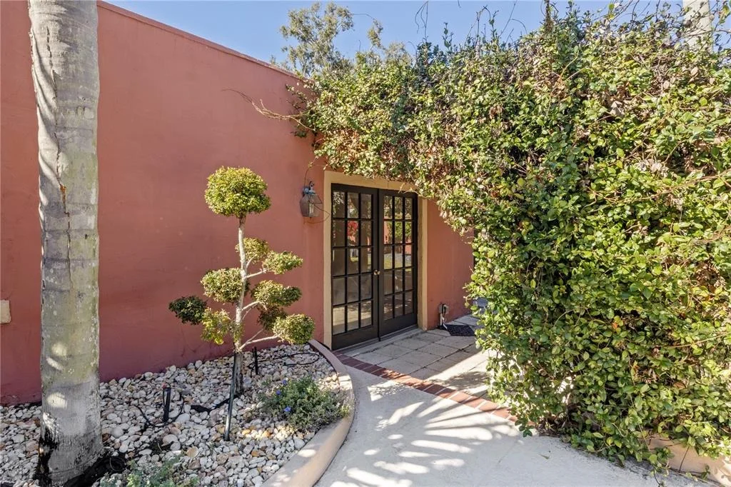 Photo of 7810 SENRAB DRIVE
