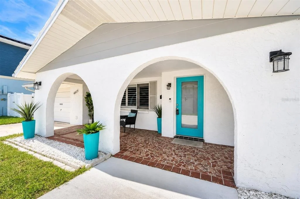Photo of 4825 SHELL STREAM BOULEVARD