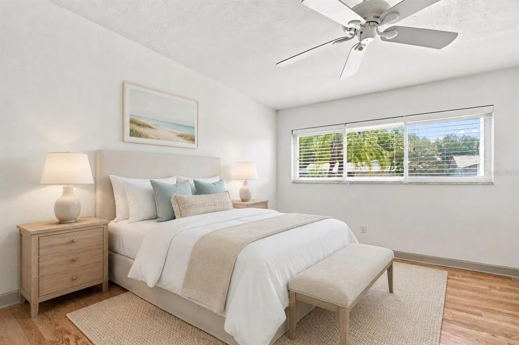 Photo of 2336 MALCOLM DRIVE