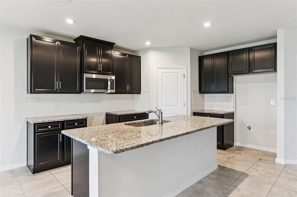 Photo of 3112 ST CHARLES PLACE