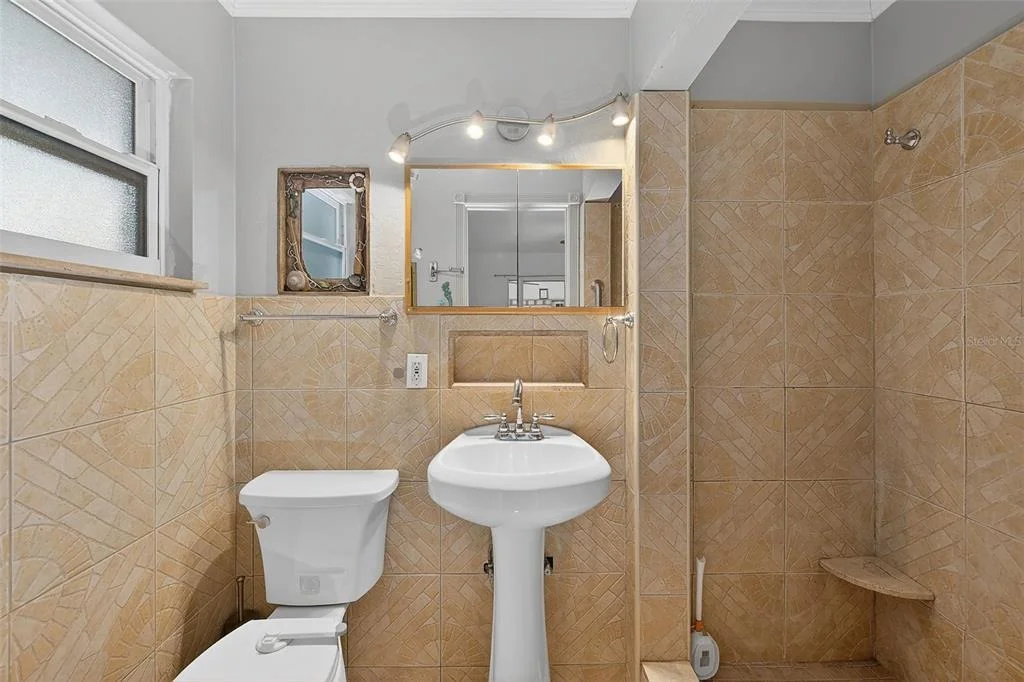 Photo of 3946 OMEGA CIRCLE