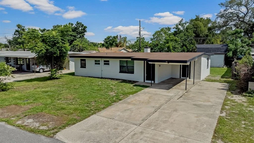 Photo of 849 LOGAN DRIVE