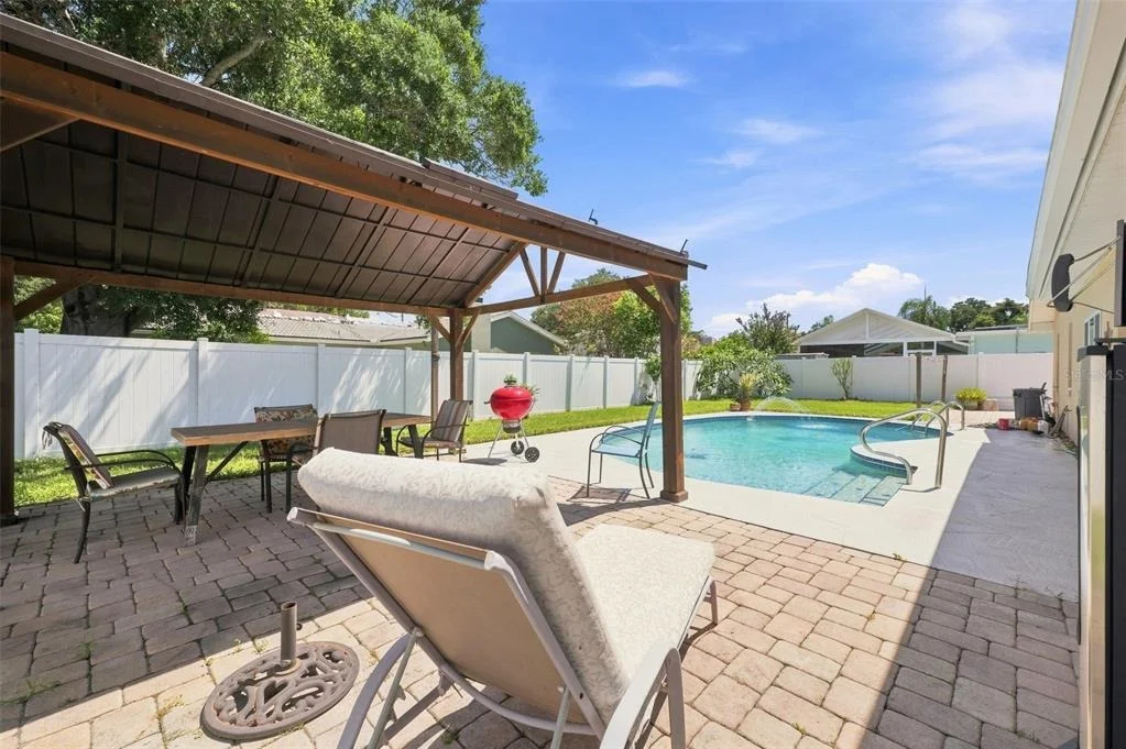 Photo of 2069 KINGFISHER DRIVE