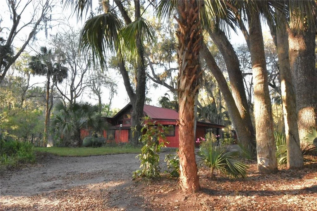 Photo of 1302 SE WACAHOOTA ROAD
