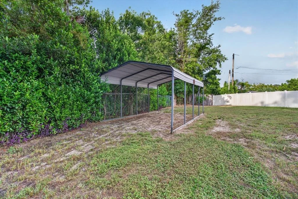 Photo of 4843 CALAIS DRIVE