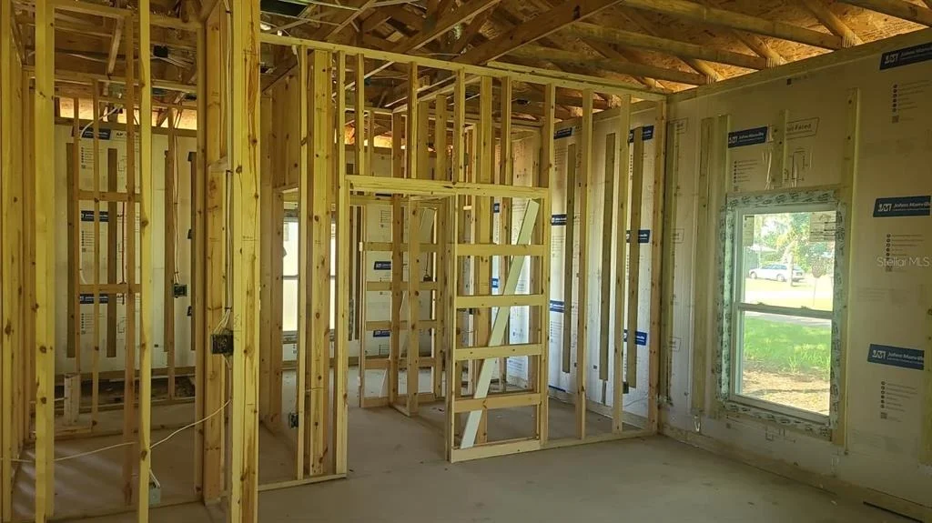 Photo of 628 LIN ROAD