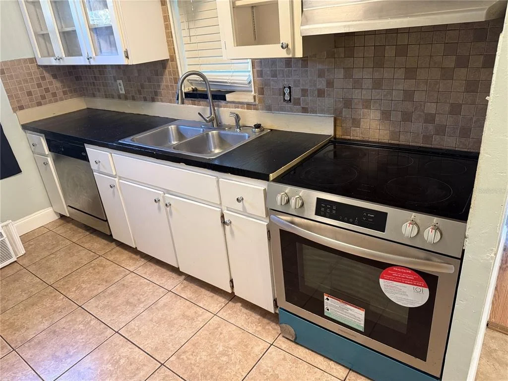 Photo of 4445 CASSIUS
