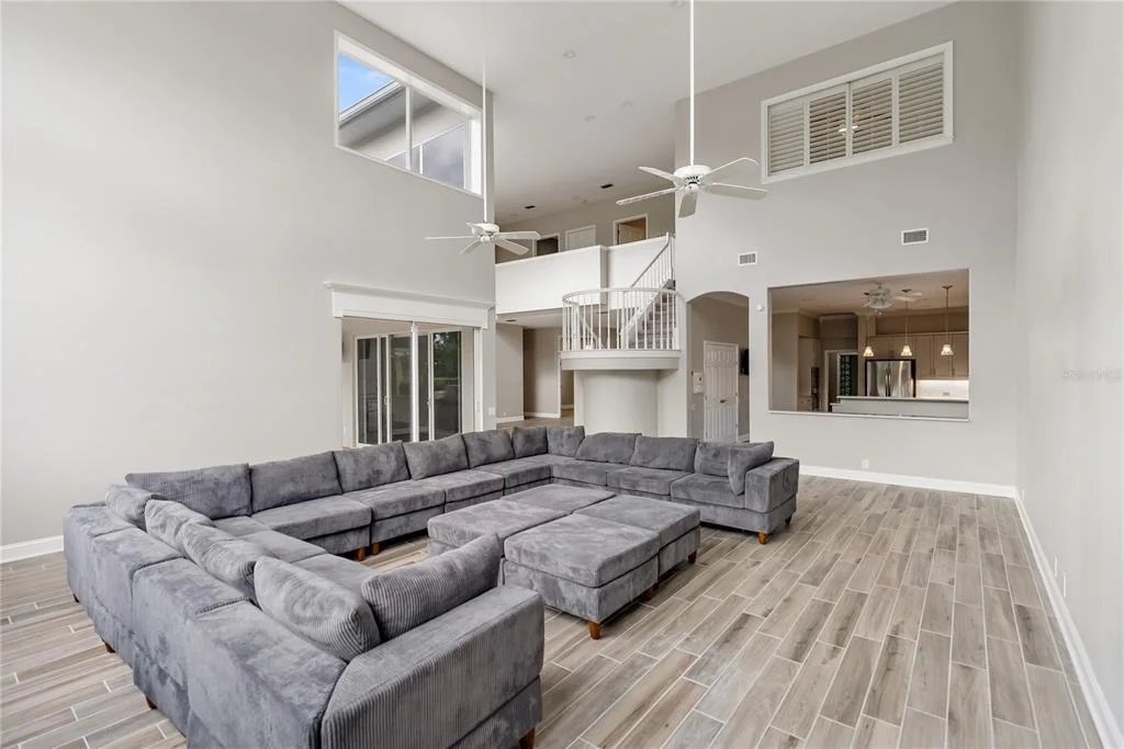 Photo of 6911 RIVERSEDGE STREET CIRCLE