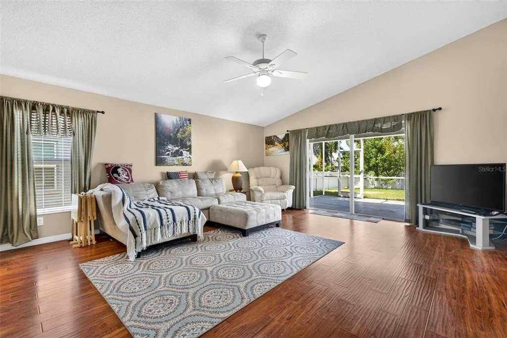 Photo of 4623 SANIBEL WAY