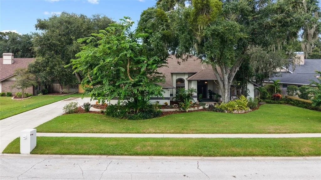 Photo of 18243 CLEAR LAKE DRIVE