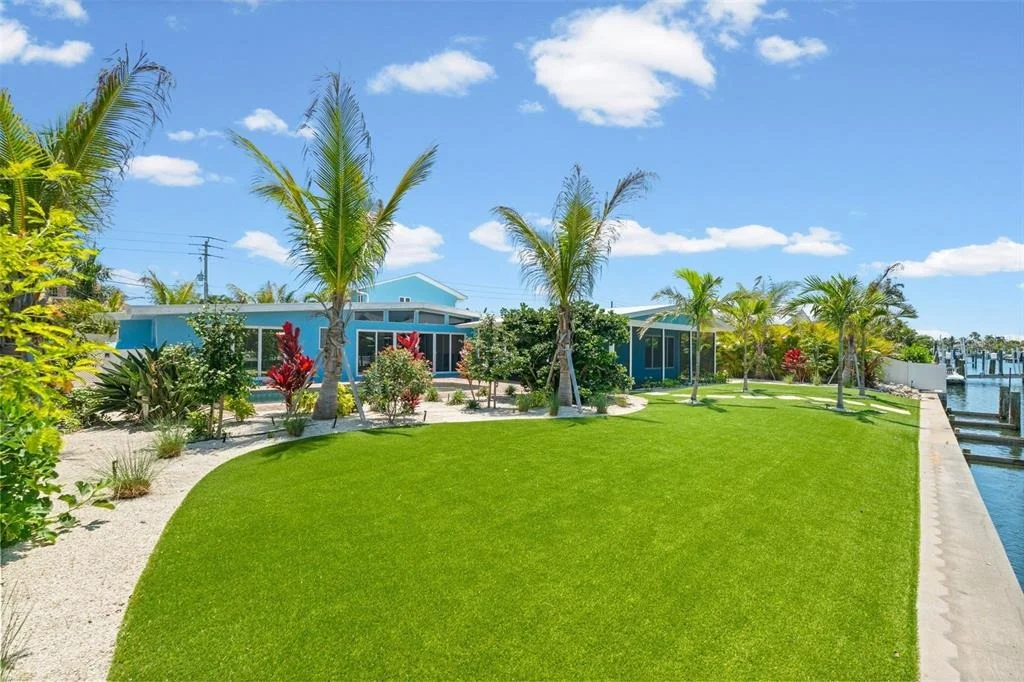 Photo of 528 KEY ROYALE DRIVE