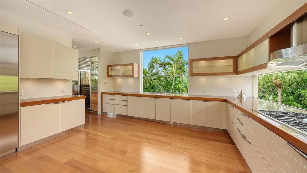 Photo of 6610 GULF OF MEXICO DRIVE