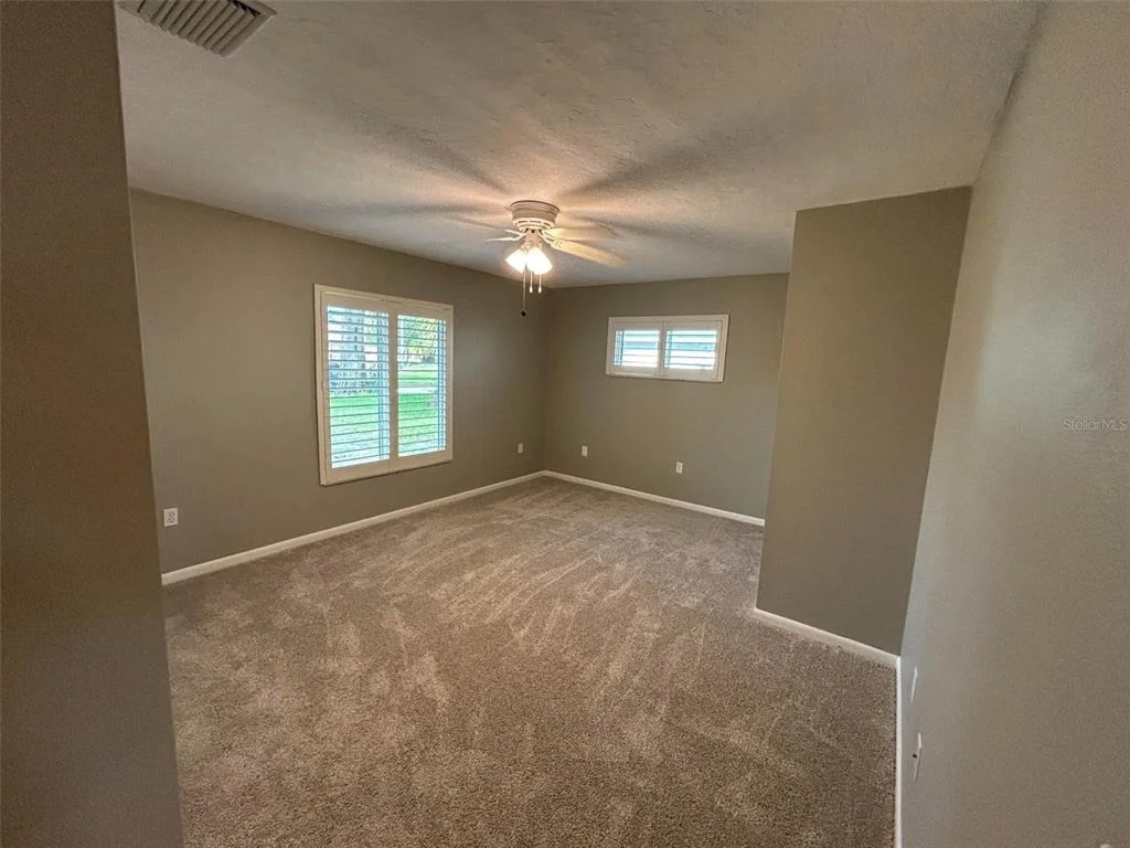 Photo of 6007 9TH AVE W