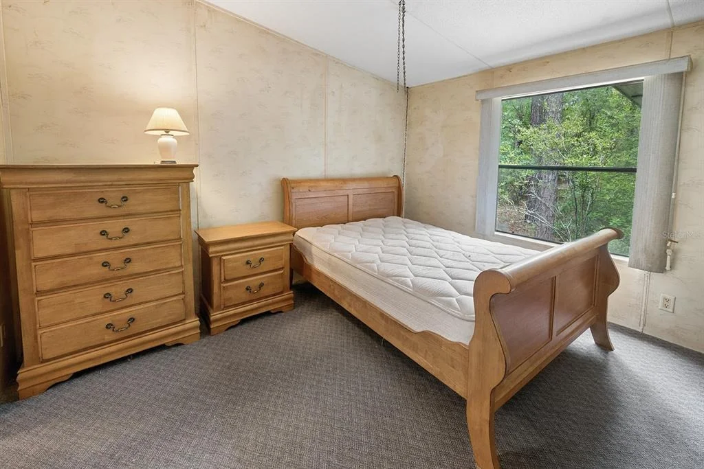 Photo of 550 NW 73RD WAY