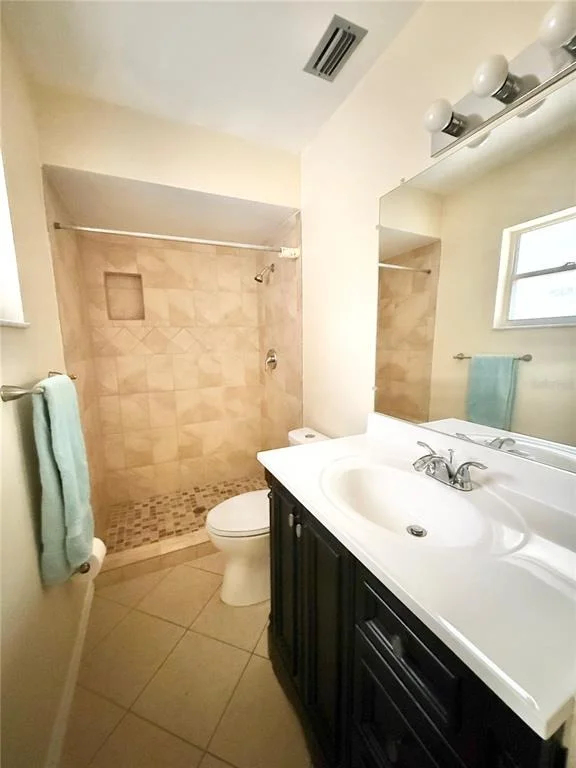 Photo of 1036 HOPE STREET