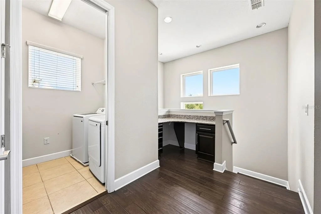 Photo of 8130 LAUREATE BOULEVARD