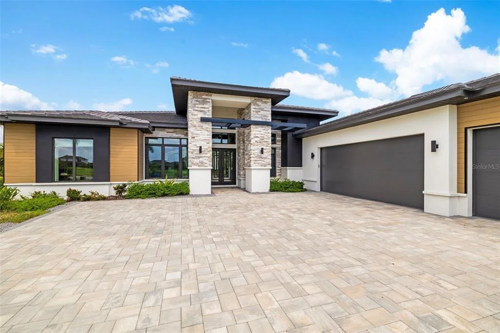 Photo of 4116 BUTTE TRAIL