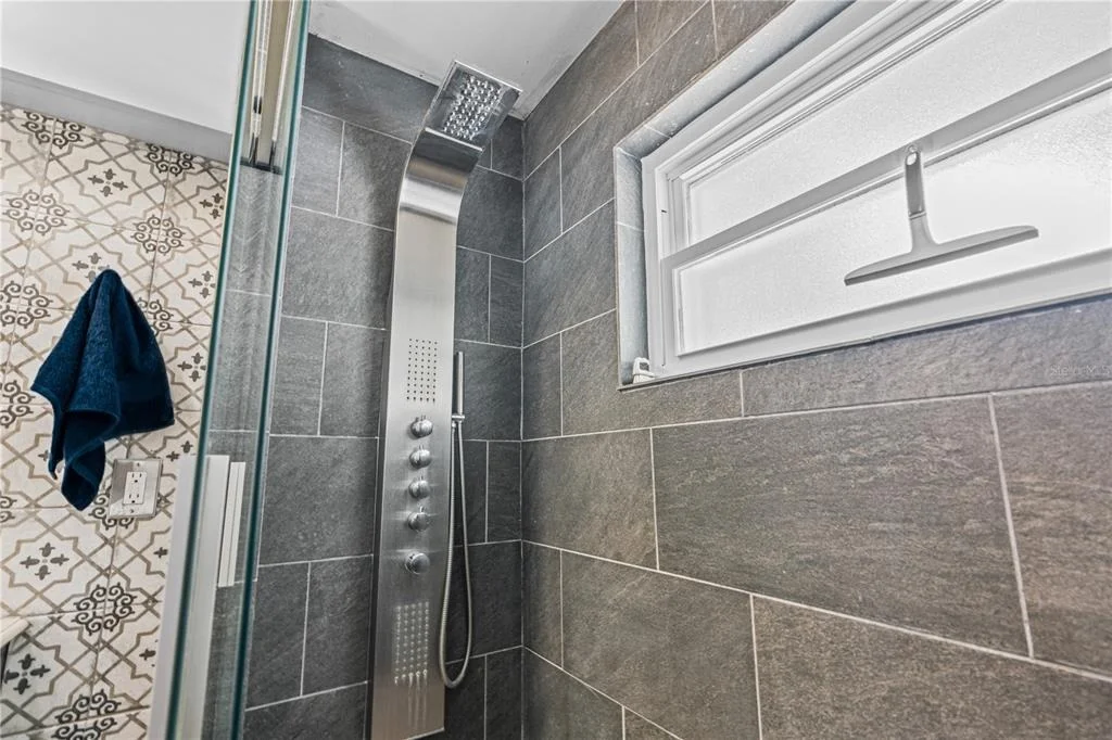Photo of 460 CHAMPAGNE CIRCLE
