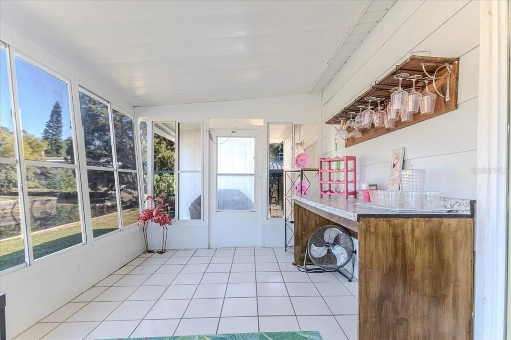 Photo of 5261 CIRCLE DRIVE