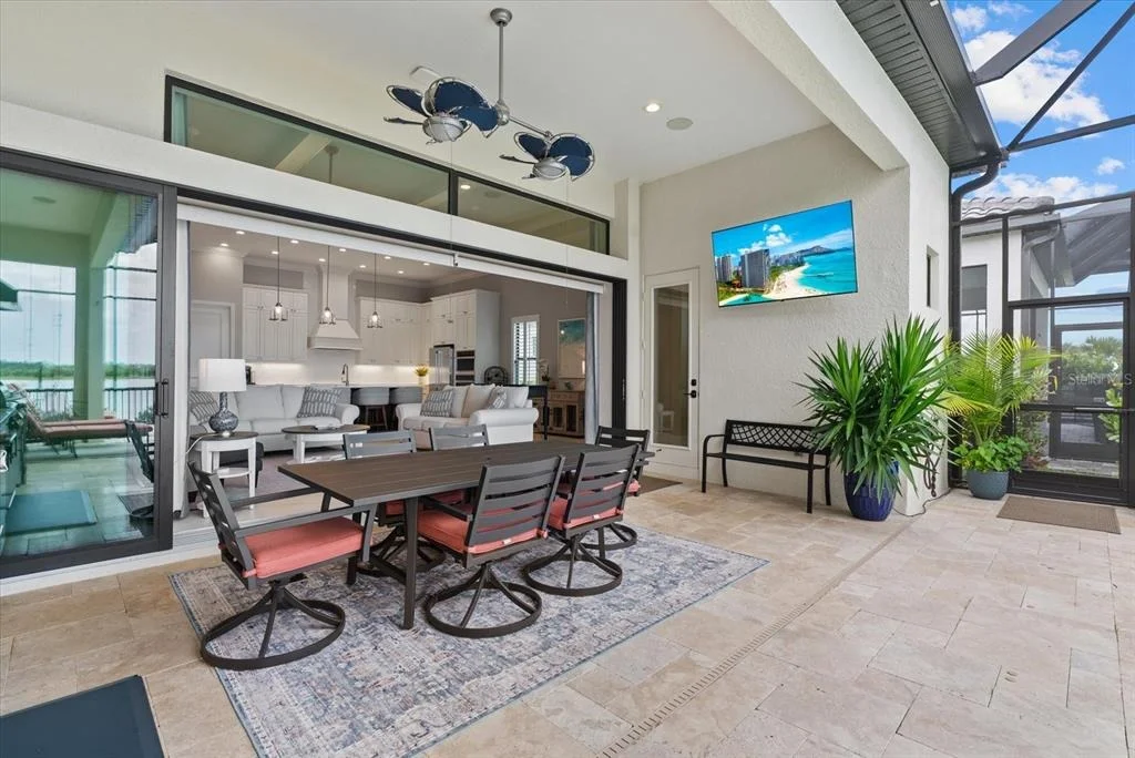 Photo of 556 BOCELLI DRIVE