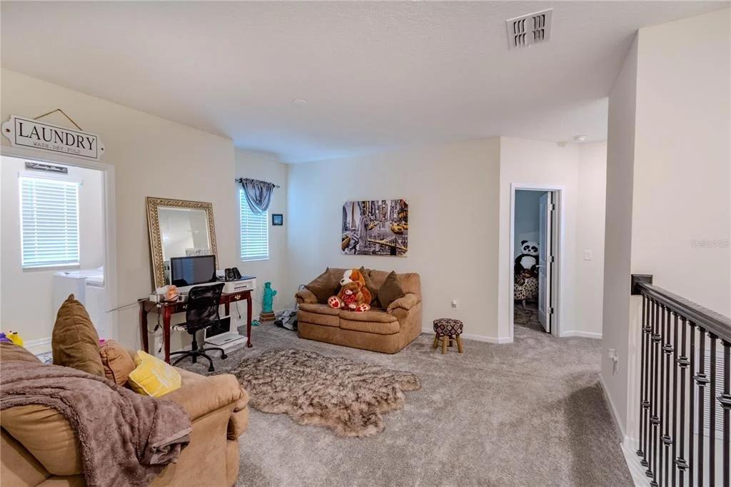 Photo of 1756 CHATSWORTH CIRCLE