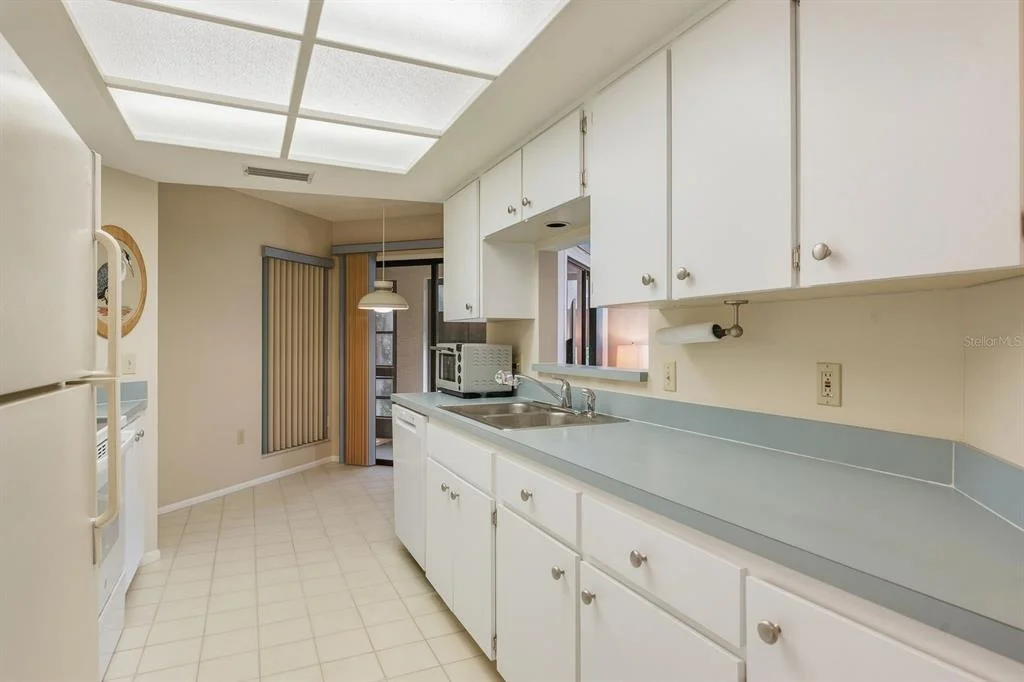 Photo of 6810 PLUMLEAF COURT