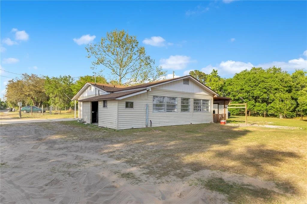 Photo of 4550 CHANDLER ROAD