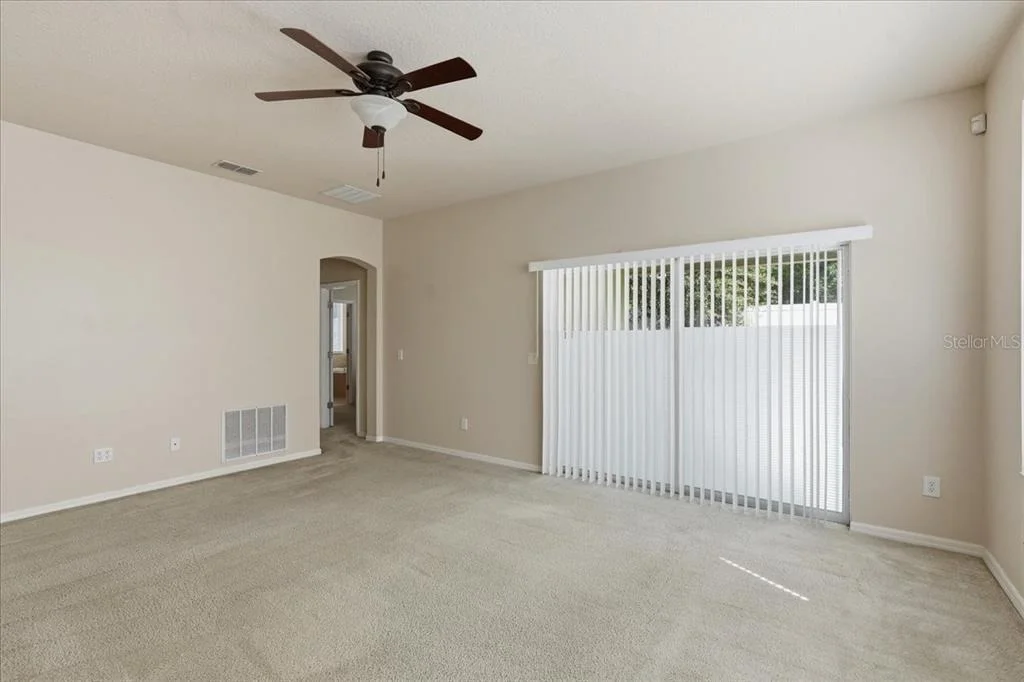 Photo of 1268 SALISBURY DR